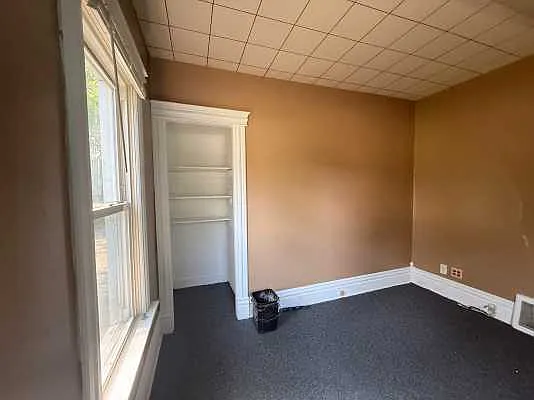 421 E Crosstown Pkwy — Photo 9