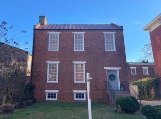 218 High St, Petersburg, VA 23803