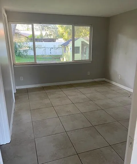 2920 W Cherry St — Photo 10