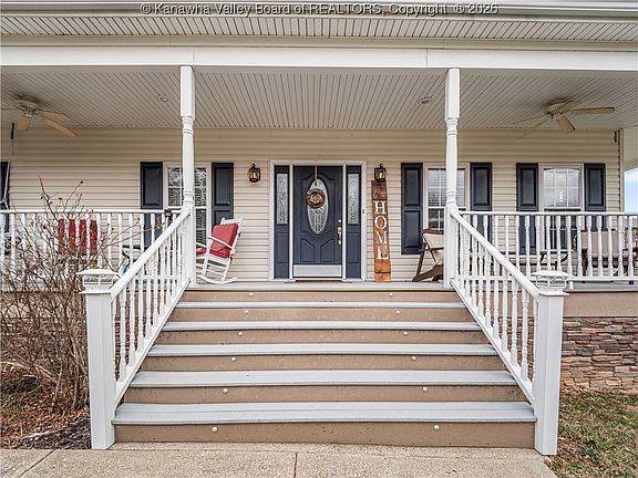 2nd image of 116 Grant Dr