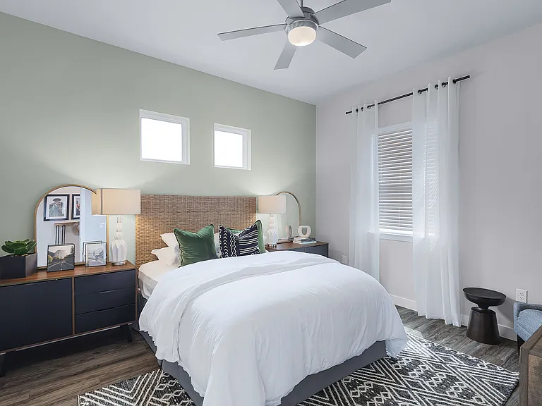 VLux Stoneridge — Photo 41
