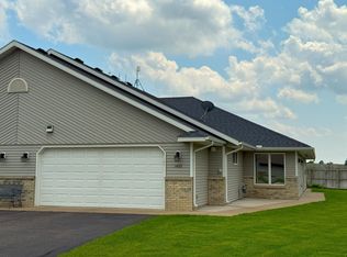 1423 Fairview Ln, Little Falls, MN 56345