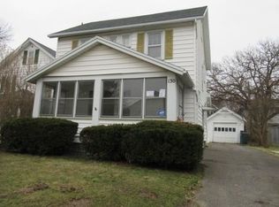 130 Salisbury St, Rochester, NY 14609