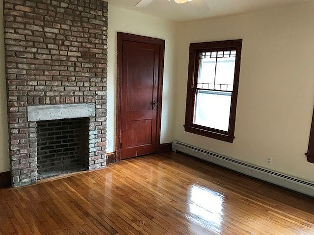 1st image of 110 Belmont Pl #2