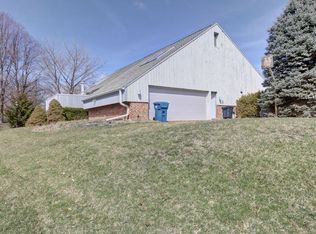 1010 Hadley Dr, Champaign, IL 61821