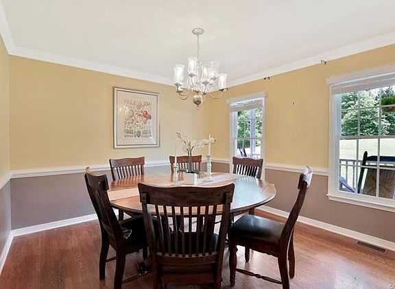 4th image of 13001 Devette Dr