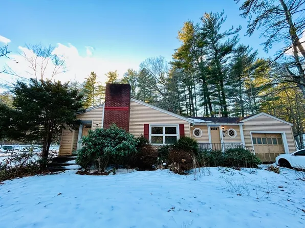 20 Barker Hill Rd, Townsend, MA 01469