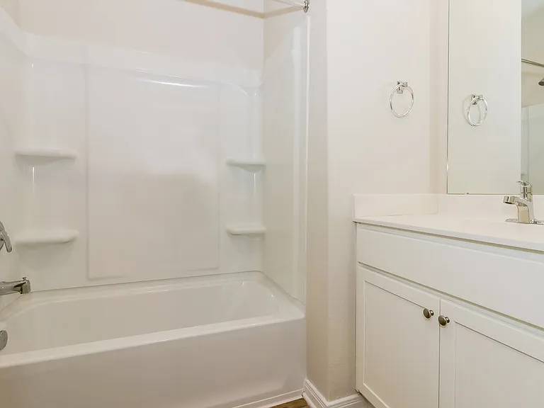 7618 Tipton Meadow Way — Photo 14