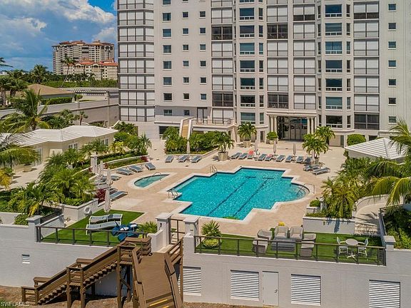 3rd image of 8473 Bay Colony DR #304