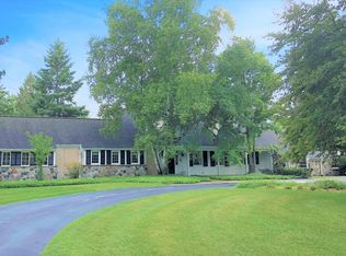 2601 W Cedar Ln, River Hills, WI 53217