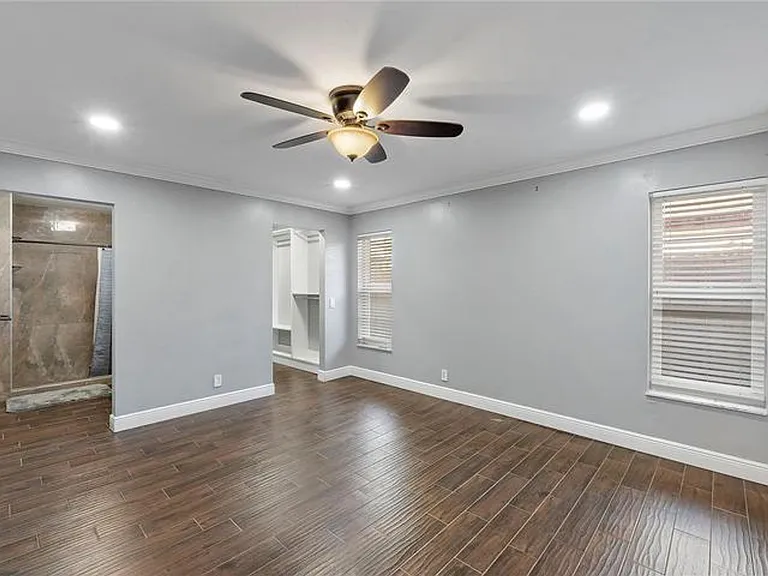 5820 NW 56th Pl — Photo 10
