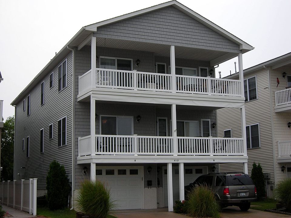 415 W. Spicer Ave., Unit B top fl