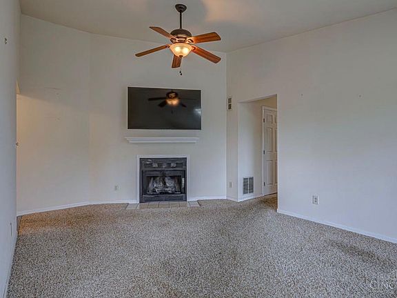 3rd image of 1575 Gelhot Dr APT 90