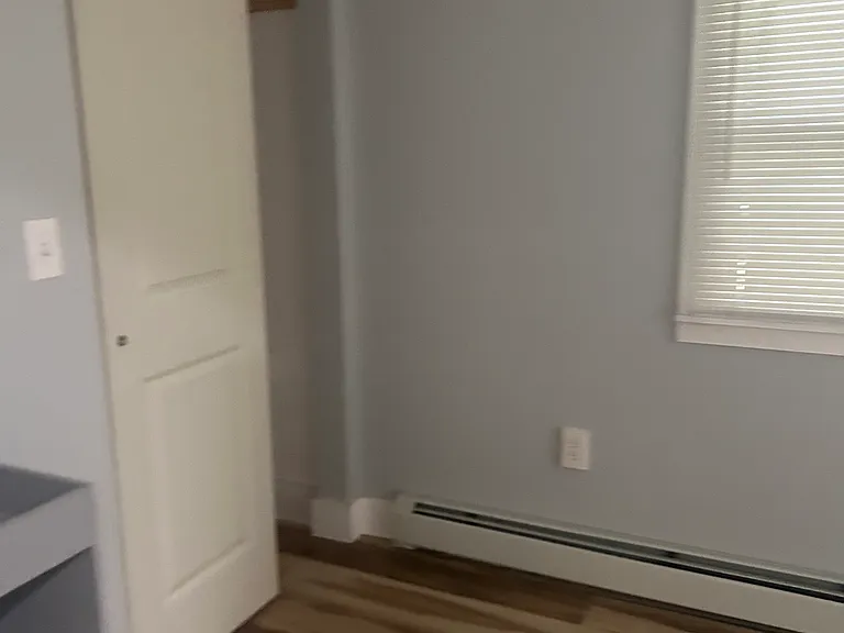 2319 Kensington Ave #1 — Photo 6