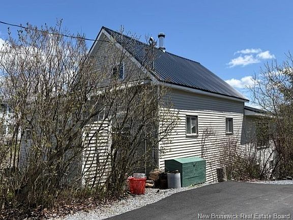 2nd image of 148 Brunswick St