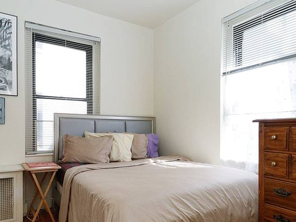 3rd image of 21-15 33rd St APT 2A