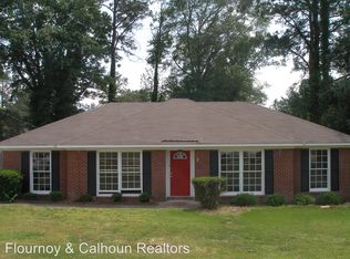4136 Cheshire Bridge Rd, Columbus, GA 31909