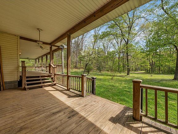 4th image of 360 Dixon Cove Rd