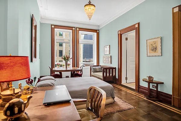 Rented by Compass | media 2