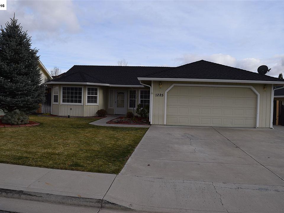 1st image of 1225 Gentry Ln