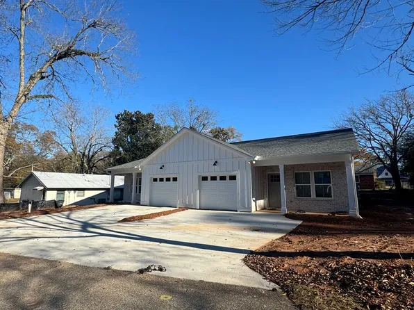 208 Court Cir #A, Opelika, AL 36801