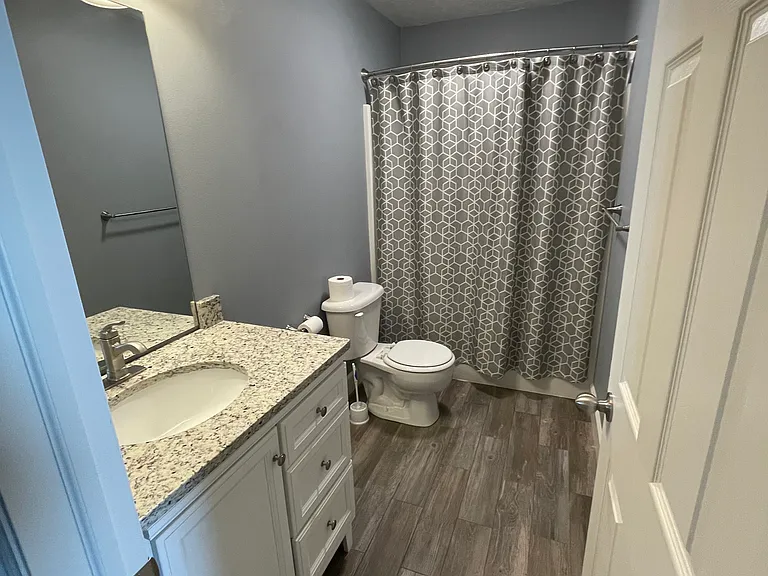 1805 E American Way — Photo 17