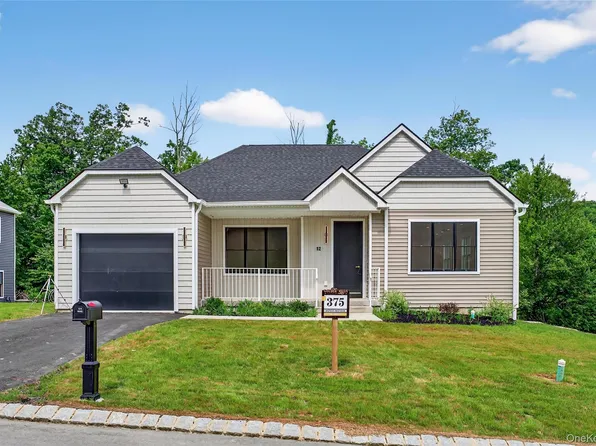 27 Union Transfer, Monroe, NY 10950