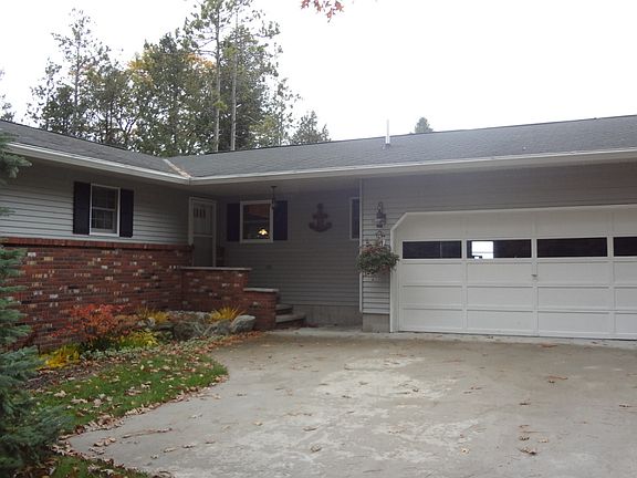 3rd image of 8440 N Point Shores Dr