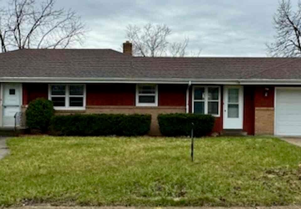 1st image of 4215 Larson Ave