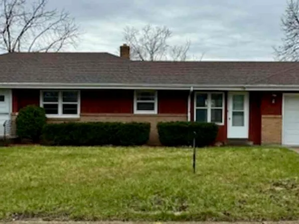 4215 Larson Ave, Rockford, IL 61108