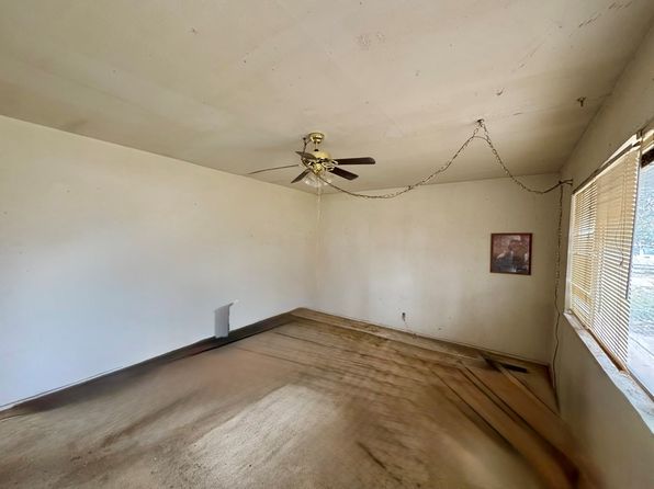 2205 Stanton St, San Angelo, TX 76901