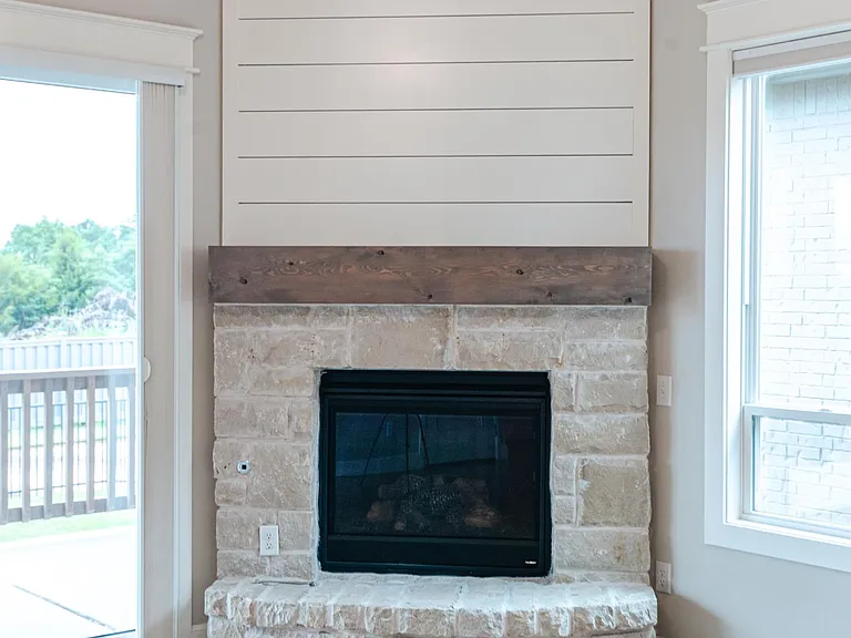 1809 Plaza District Dr — Photo 23