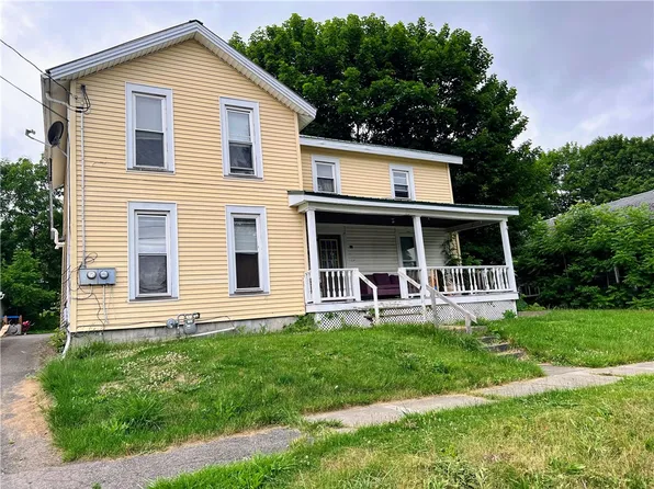 20 Saint Helena St, Perry, NY 14530