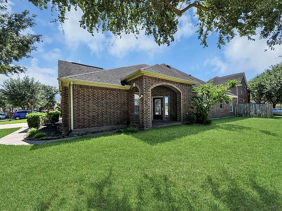 4th image of 13935 Charterhouse Way