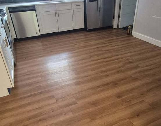 3rd image of 6117 Clifton Ave