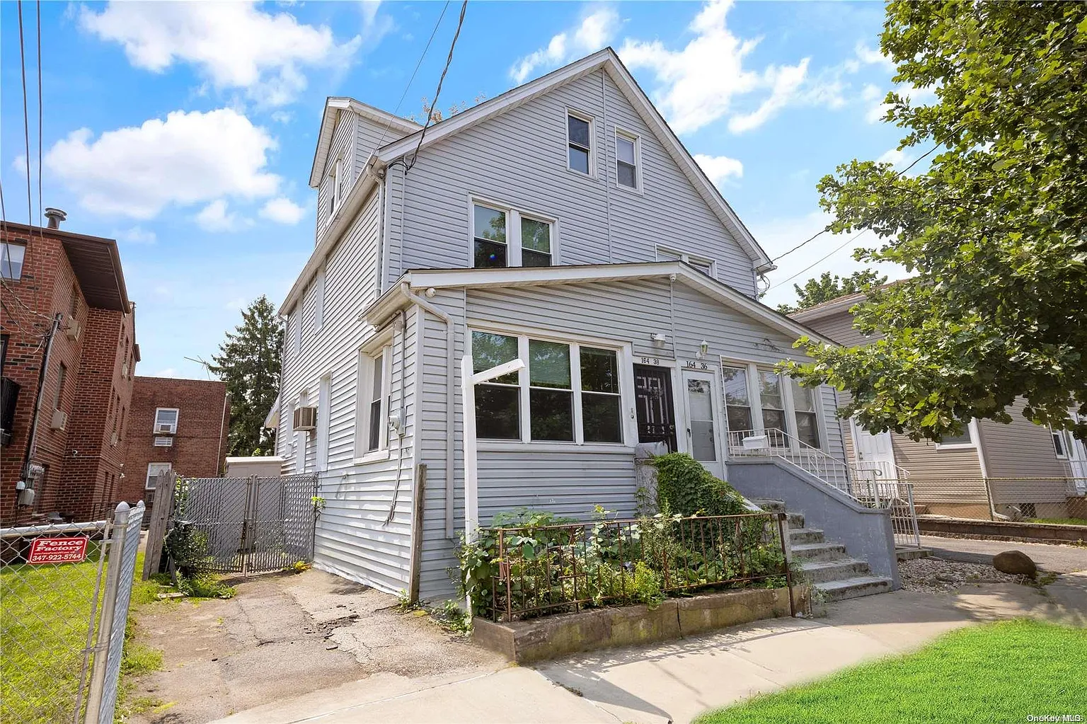 164-38 77th Road photo 1