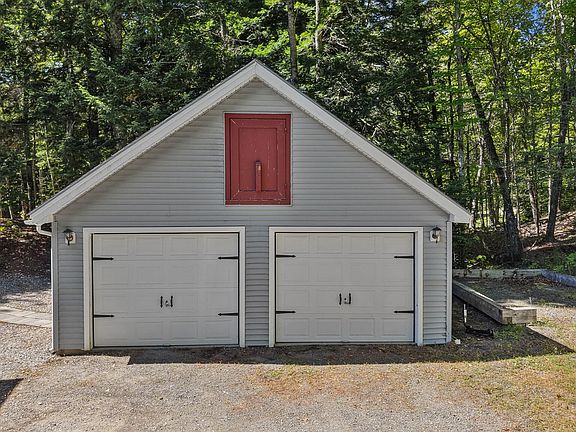 2nd image of 281 Mudgett Road