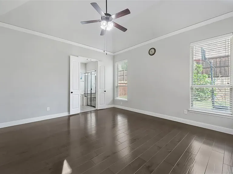 3421 Poinsettia Way — Photo 2
