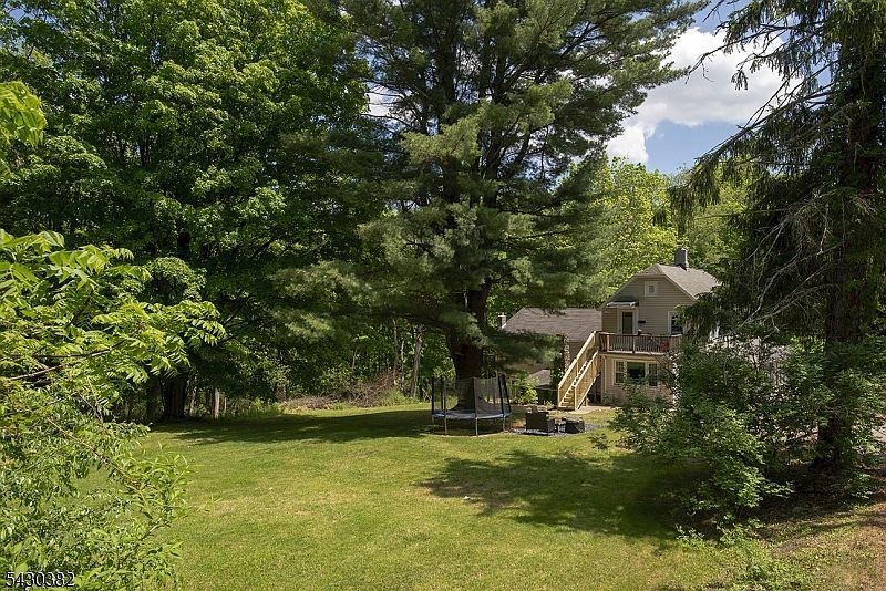 2nd image of 950 Mount Benevolence Rd