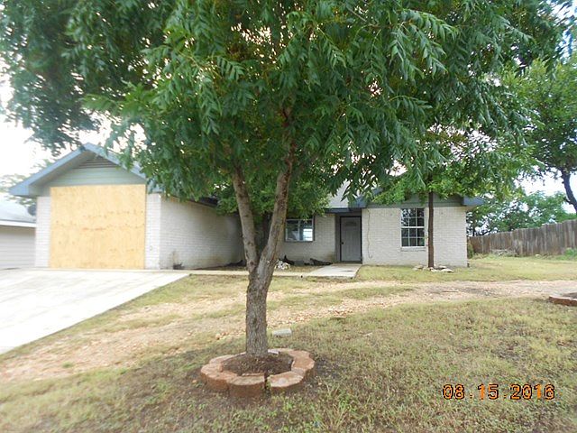 1st image of 3115 Flanders Dr