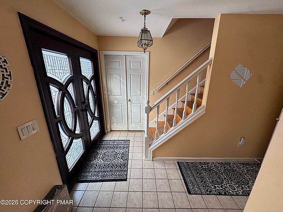 3rd image of 5602 Broadacre Dr