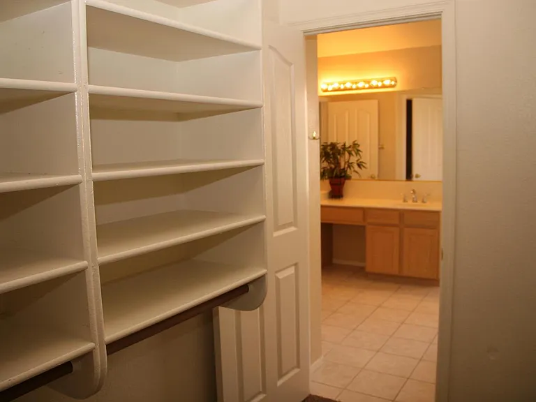 557 W Monte Ave — Photo 13