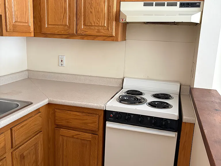 230 White Mountain Hwy #A — Photo 3