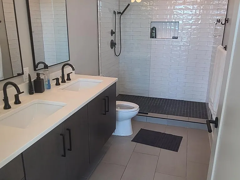 1105 Main St #405 — Photo 14