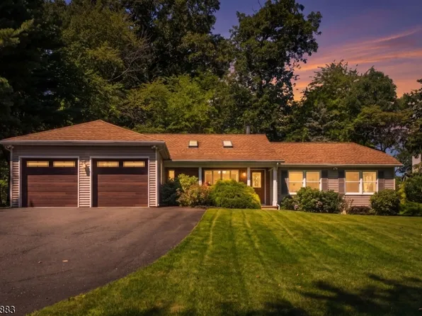 59 Morning Glory Rd, Warren Twp., NJ 07059
