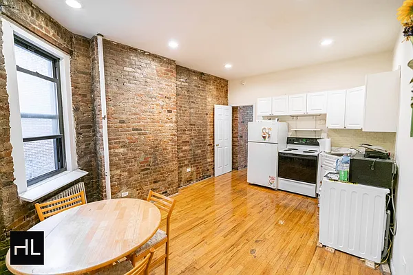 Rented by Highline Residential | media 1