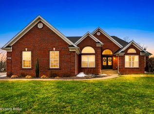 325 Kingswood Dr, Taylorsville, KY 40071