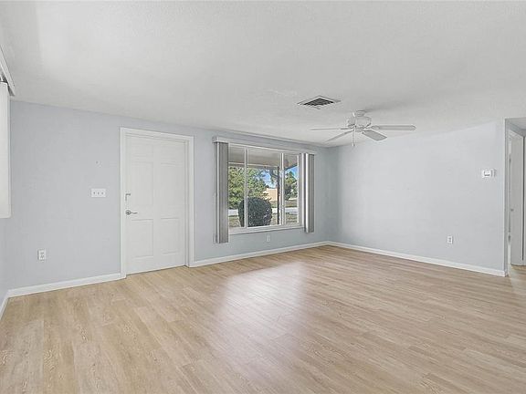 4th image of 2845 Myakka Rd