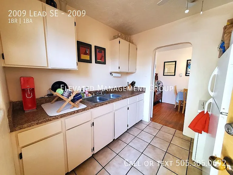 2009 Lead Ave SE #2009 — Photo 8