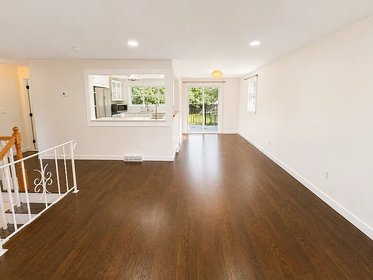 66 Harrison Ave — Photo 9